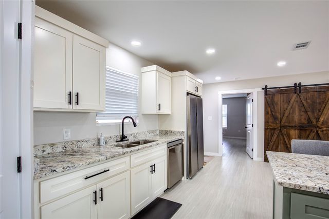 521 Private Road 24977, Brookston, TX 75421