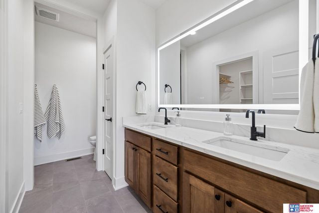 8100 Sasha Avenue, Lincoln, NE 68516