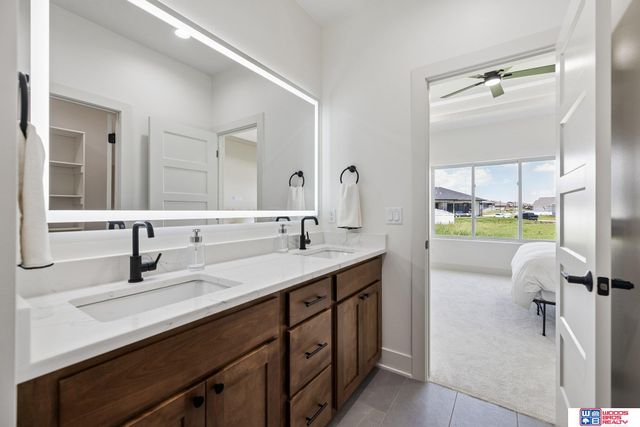 8100 Sasha Avenue, Lincoln, NE 68516