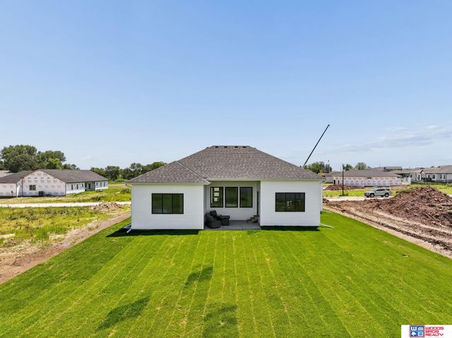 8100 Sasha Avenue, Lincoln, NE 68516