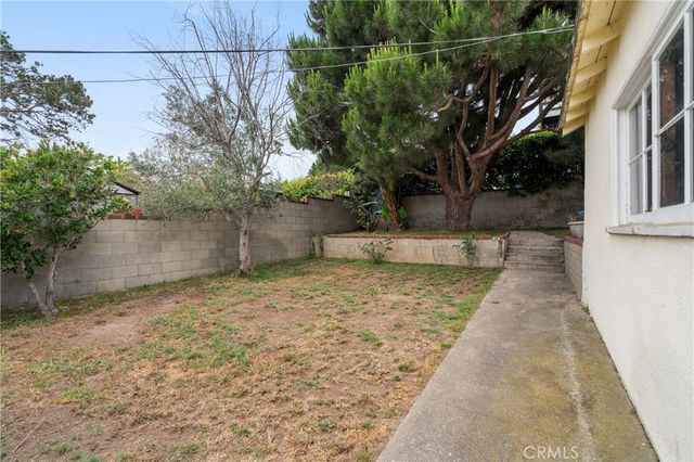 836 Eucalyptus Drive, El Segundo, CA 90245