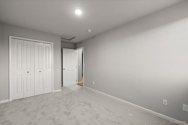 28140 DeLano Drive Unit 9I, New Baltimore, MI 48051