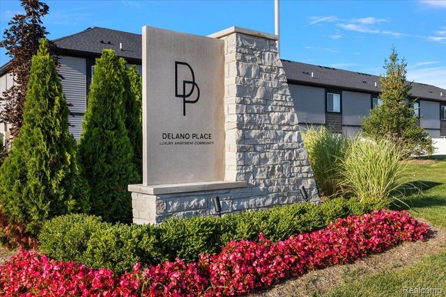 28140 DeLano Drive Unit 9I, New Baltimore, MI 48051