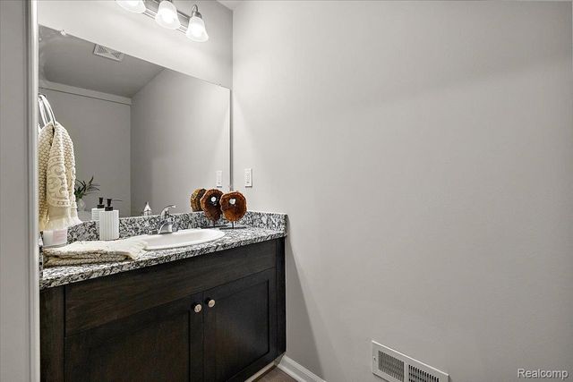 28140 DeLano Drive Unit 9I, New Baltimore, MI 48051