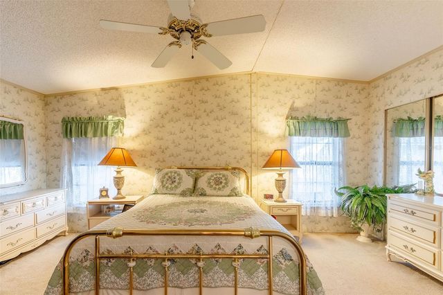 4135 ROLLING OAKS DRIVE, Winter Haven, FL 33880