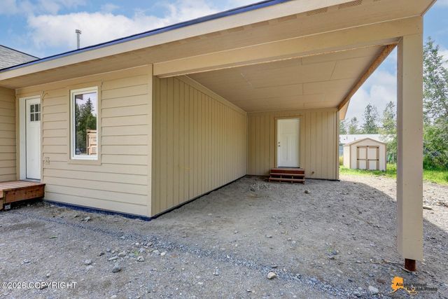 1421 N Williwaw Way, Wasilla, AK 99654