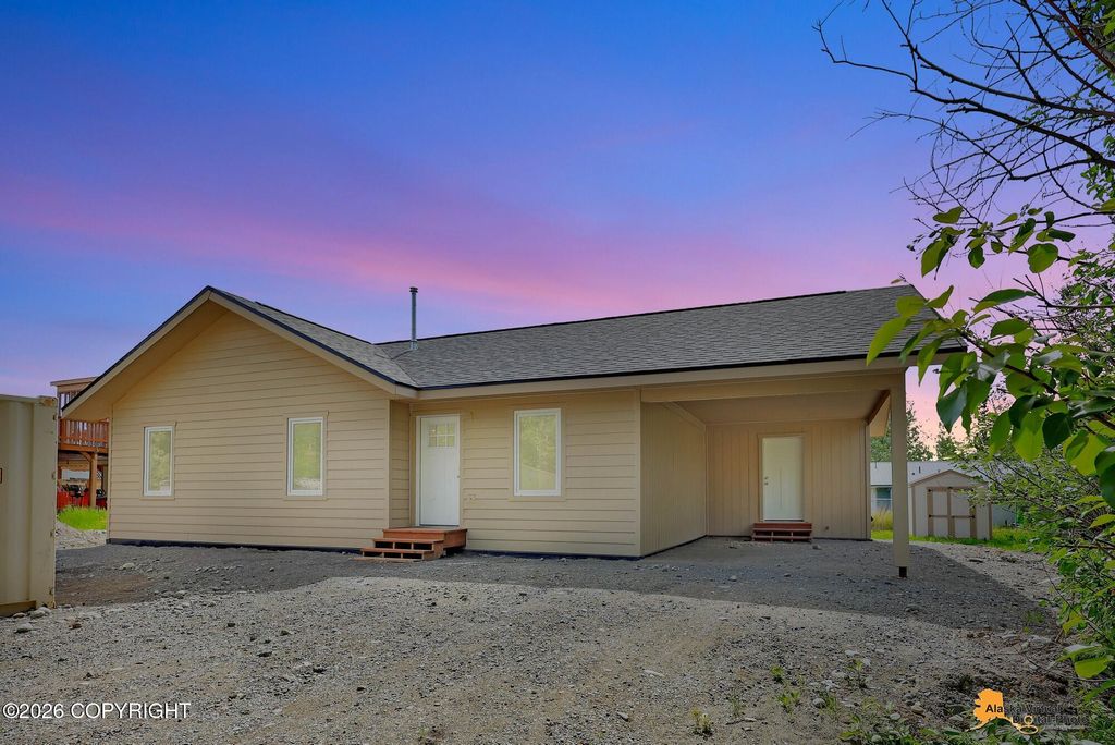 1421 N Williwaw Way, Wasilla, AK 99654