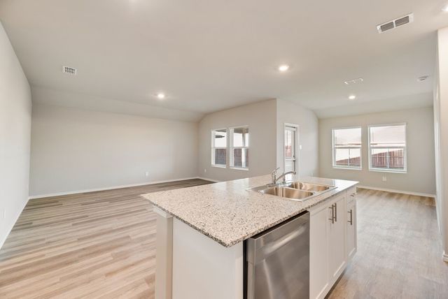 8556 Dunnstown Drive, Fort Worth, TX 76131