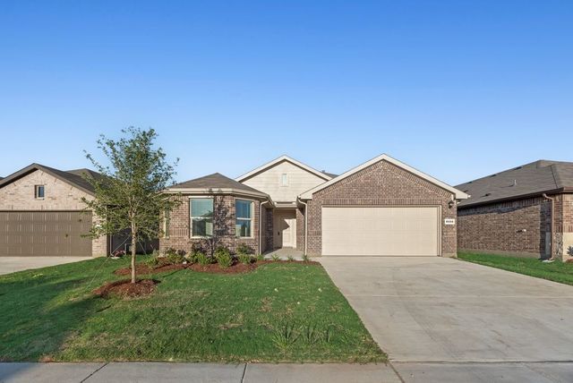 8556 Dunnstown Drive, Fort Worth, TX 76131