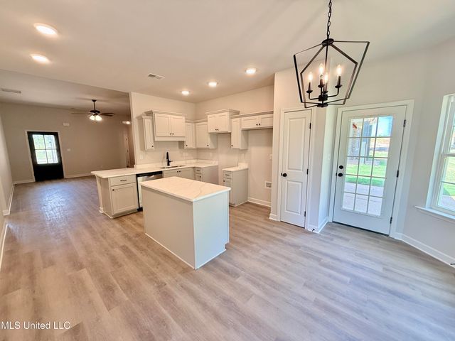 6541 Beckett Lane, Olive Branch, MS 38654