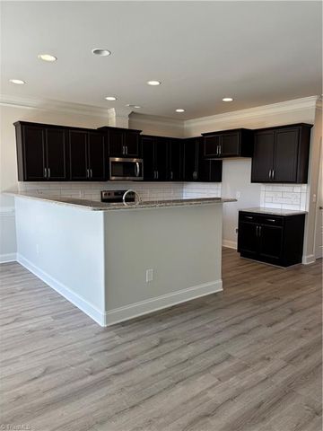 1027 Bonanza Lane, Mebane, NC 27302
