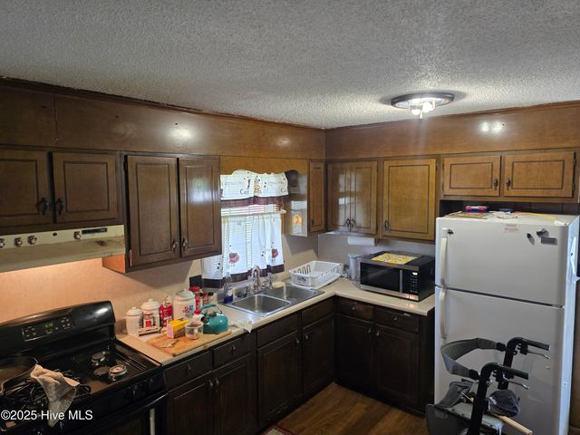 38827 Nc 903, Scotland Neck, NC 27874