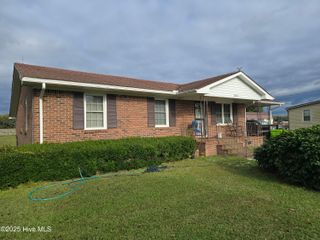 38827 Nc 903, Scotland Neck, NC 27874