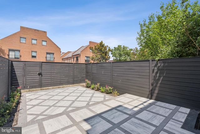 422 N UNION ST, Alexandria, VA 22314