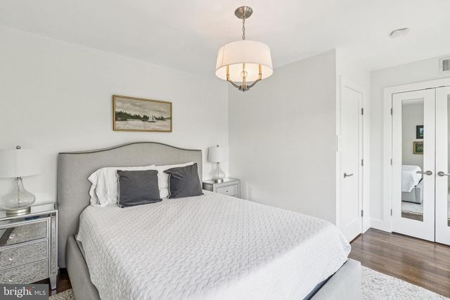 422 N UNION ST, Alexandria, VA 22314