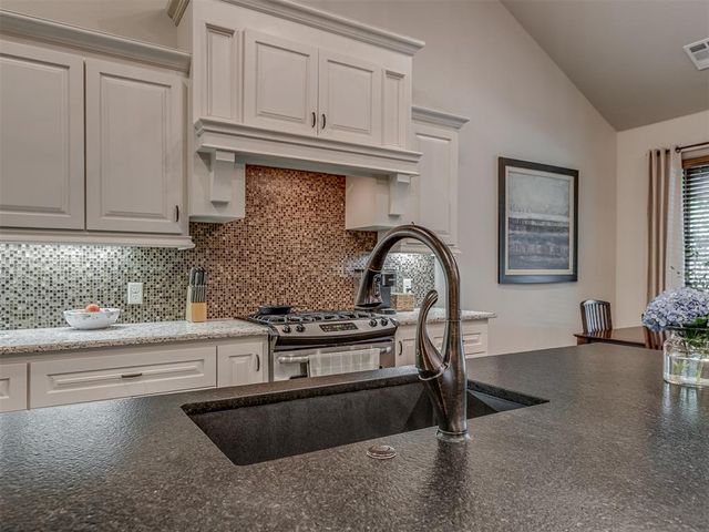 2541 Riven Rock Road, Edmond, OK 73034