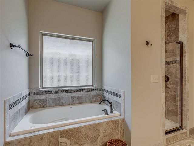 2541 Riven Rock Road, Edmond, OK 73034