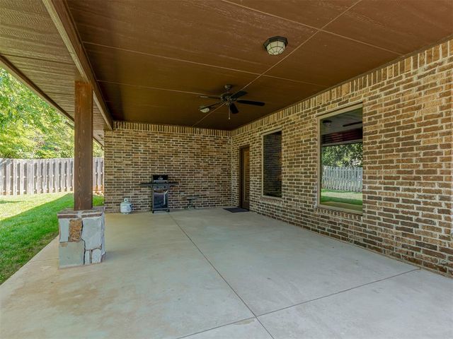 2541 Riven Rock Road, Edmond, OK 73034