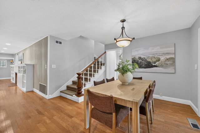 230 Meister Way, Sacramento, CA 95819