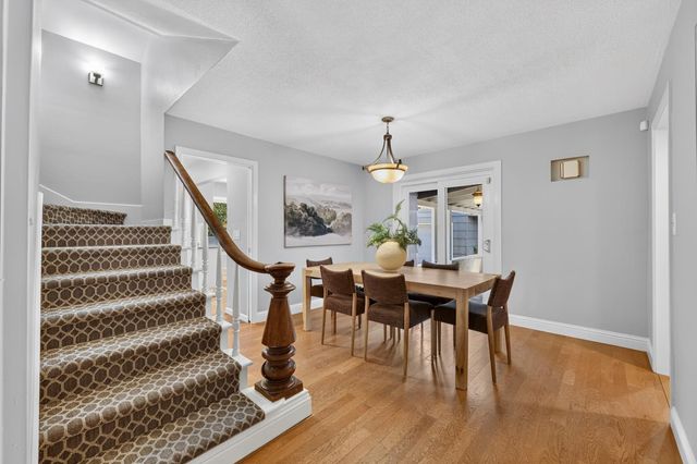 230 Meister Way, Sacramento, CA 95819
