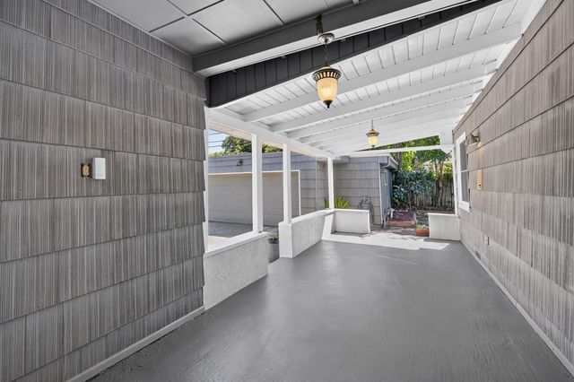 230 Meister Way, Sacramento, CA 95819