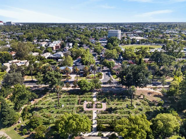 230 Meister Way, Sacramento, CA 95819