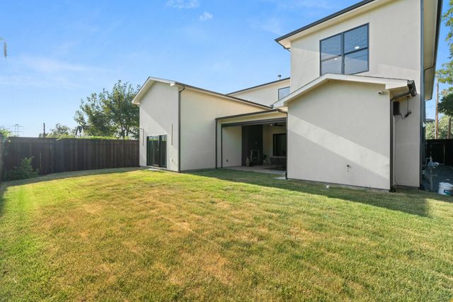 3884 Cortez Drive, Dallas, TX 75220