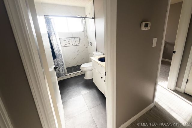 2203 S 124th East Avenue, Tulsa, OK 74129