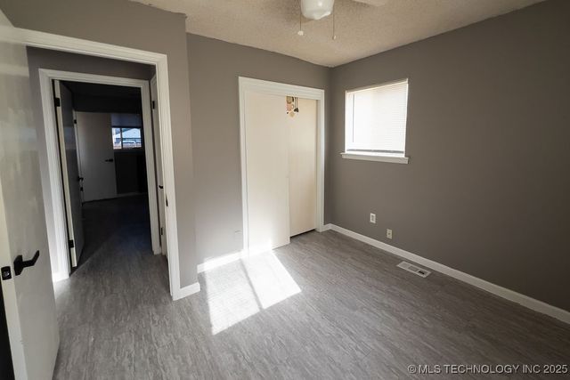 2203 S 124th East Avenue, Tulsa, OK 74129