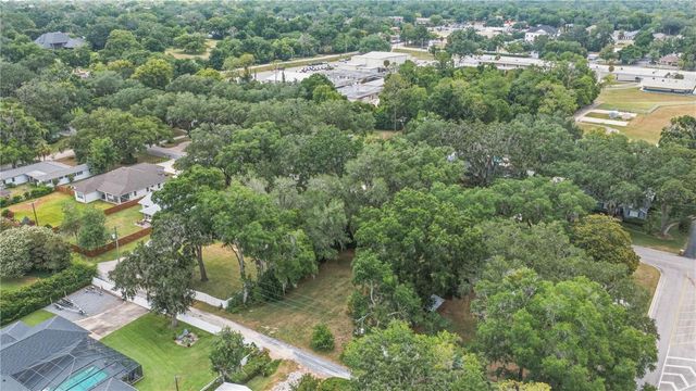 1748 SE 5TH STREET, Ocala, FL 34471