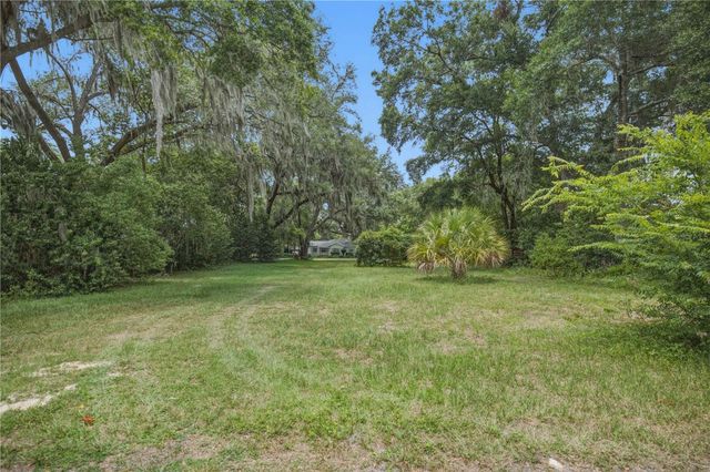 1748 SE 5TH STREET, Ocala, FL 34471