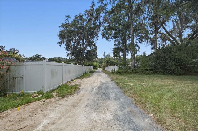 1748 SE 5TH STREET, Ocala, FL 34471