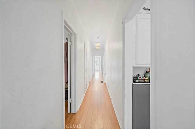 1637 W 37th Street, Los Angeles, CA 90018