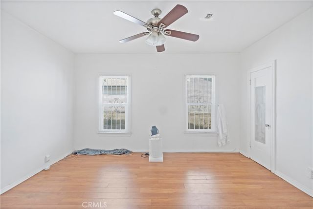 1637 W 37th Street, Los Angeles, CA 90018