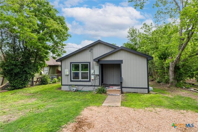 604 Burkett St, Taylor, TX 76574