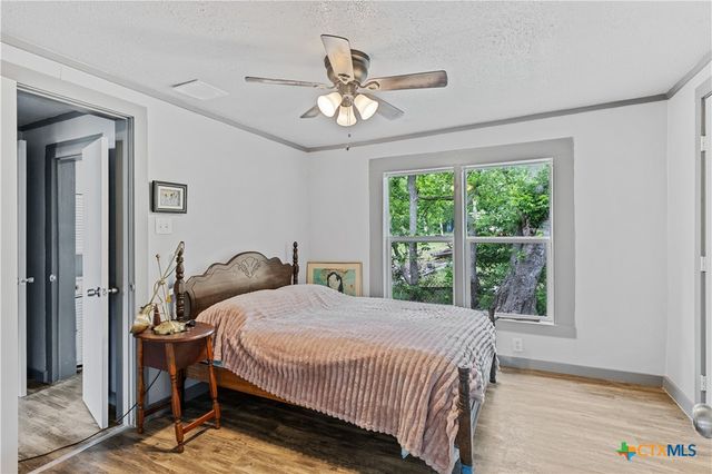 604 Burkett St, Taylor, TX 76574