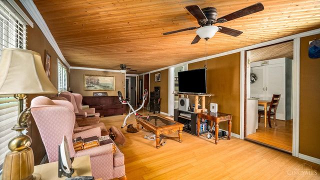421 E Mulberry Street, West Union, OH 45693