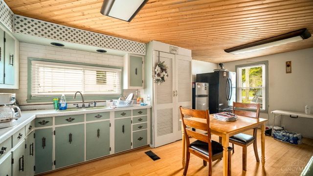 421 E Mulberry Street, West Union, OH 45693