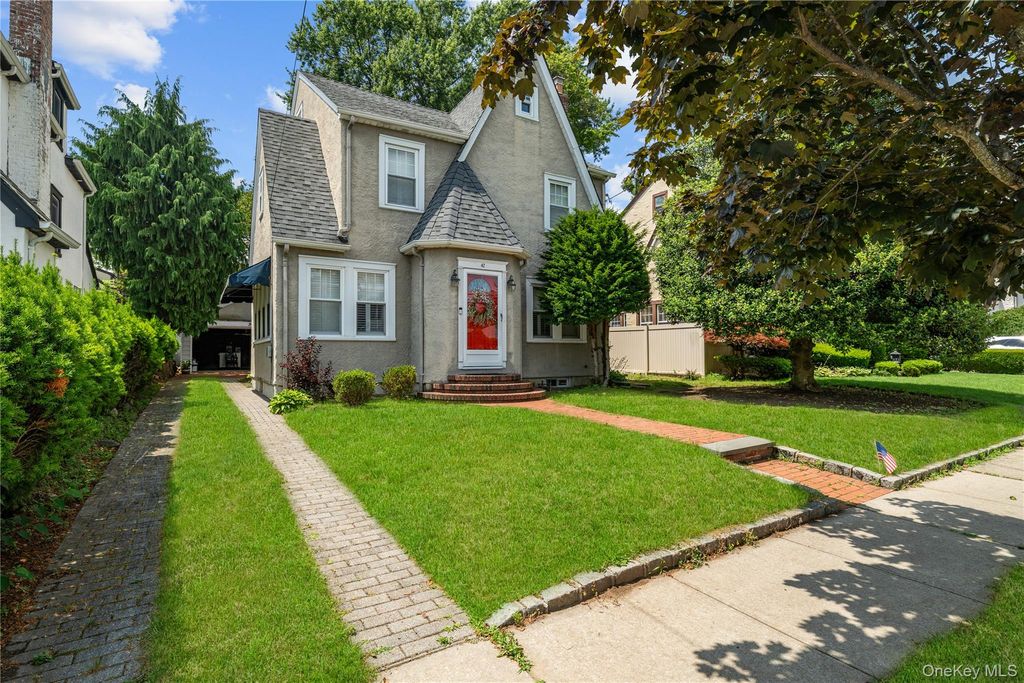 47 Stratford Road, West Hempstead, NY 11552