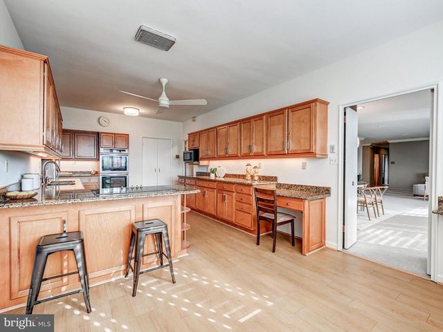 11 SLADE AVE #912, Baltimore, MD 21208