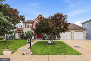 120 E JANSEN AVE, Essington, PA 19029