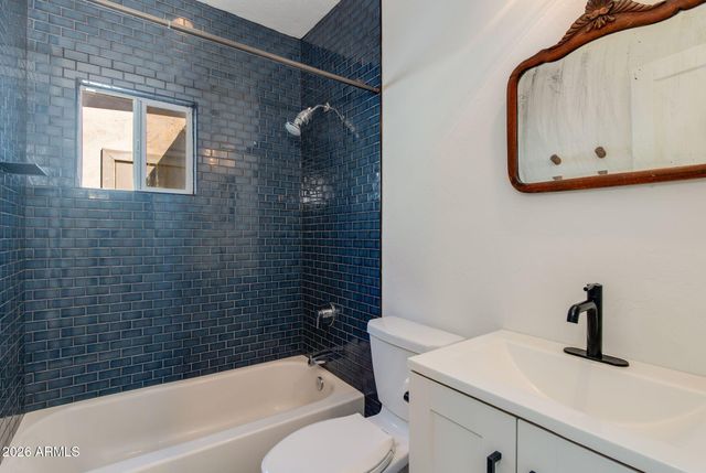 1302 W CULVER Street, Phoenix, AZ 85007