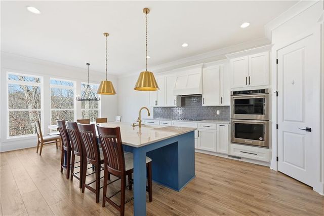 5575 Chestatee Landing Drive, Gainesville, GA 30506