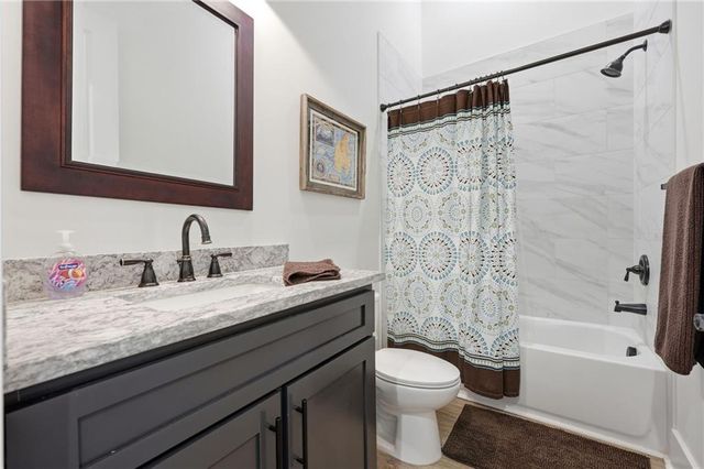 5575 Chestatee Landing Drive, Gainesville, GA 30506