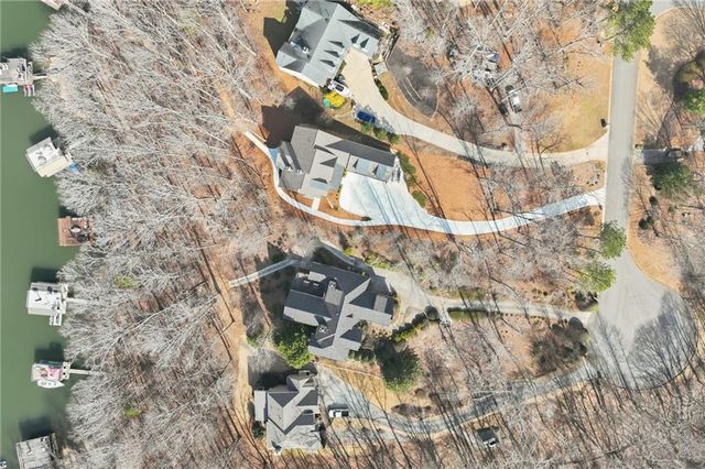 5575 Chestatee Landing Drive, Gainesville, GA 30506