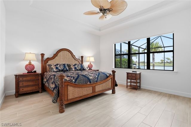 1821 Amador CT, Naples, FL 34120