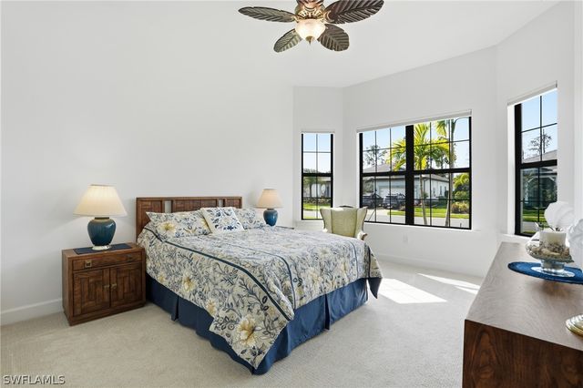 1821 Amador CT, Naples, FL 34120