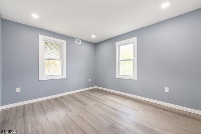 35 Boonton Ave, Butler Boro, NJ 07405