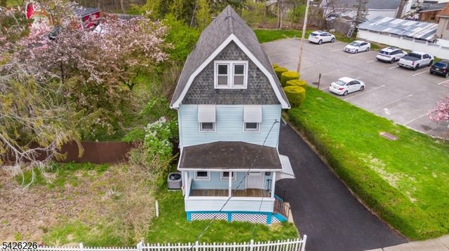 35 Boonton Ave, Butler Boro, NJ 07405