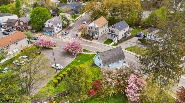 35 Boonton Ave, Butler Boro, NJ 07405